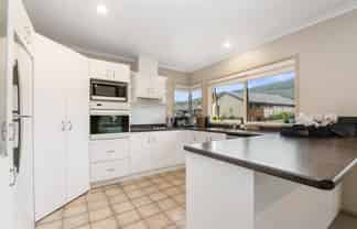 41 Caulfield , Pukehangi