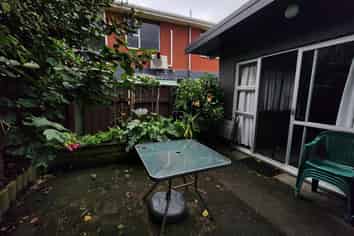 3/58 Paynters Ave, Strandon