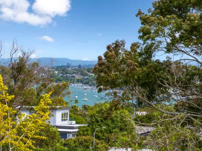 22 Andrea Place, Sunnyhills