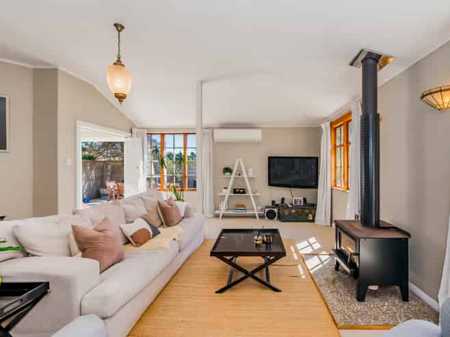 99a Ruapehu Street, Paraparaumu