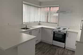 77B Oxford Street, Ashburton