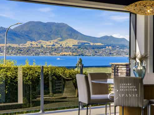 2 Scenic Heights, Acacia Bay