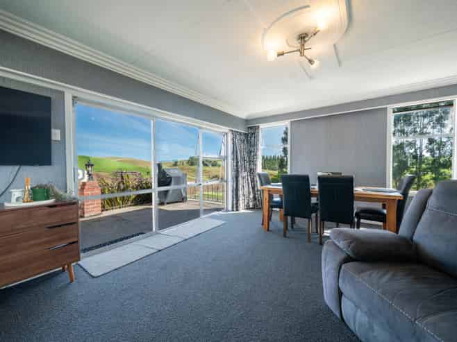 17 Findlay Road, Orawia