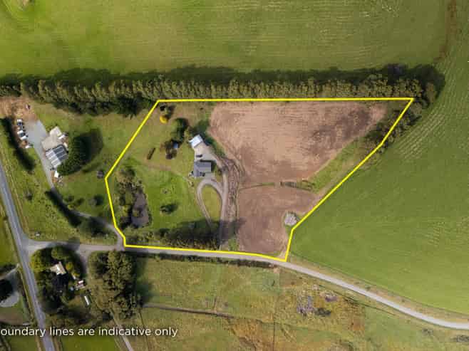 17 Findlay Road, Orawia