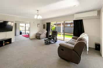 6 Caulfield Place, Awapuni