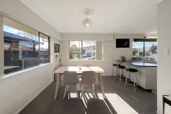 6 Caulfield Place, Awapuni