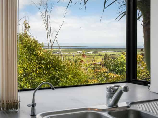 212 The Booms Avenue, Thames