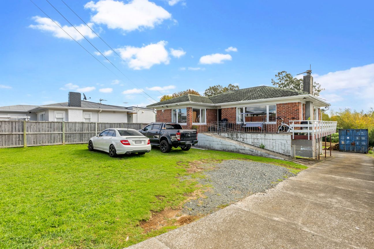 Future Gains Start Here 961sqm in Māngere - View 2