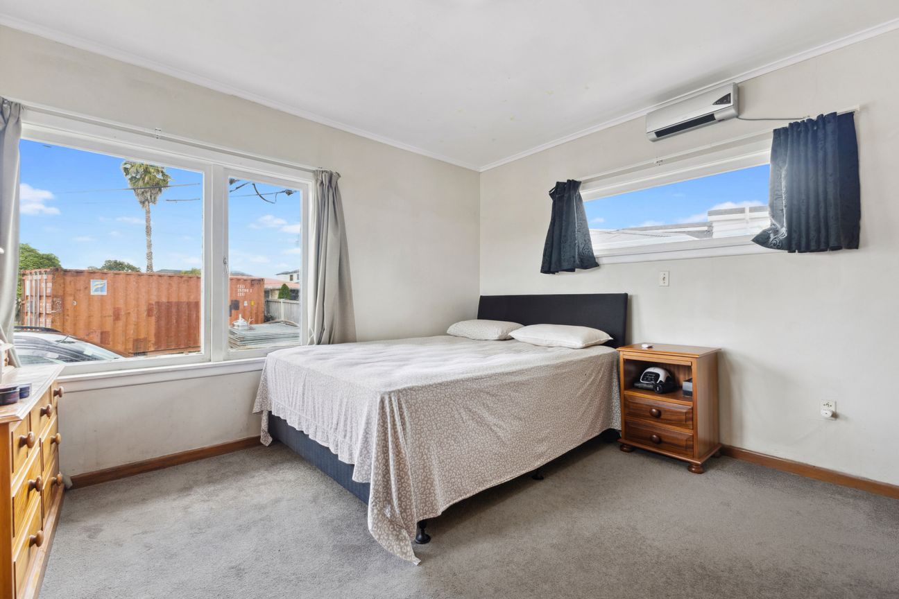 Future Gains Start Here 961sqm in Māngere - View 6
