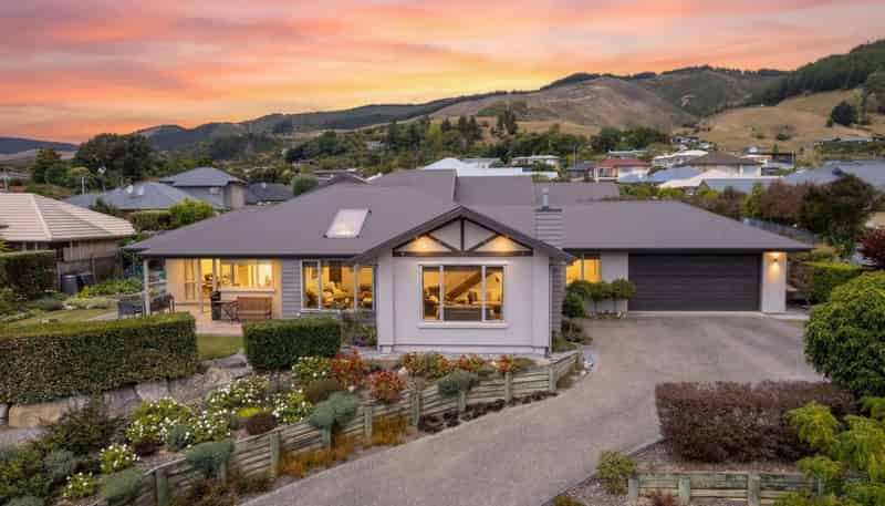 52 Hunter Avenue, Richmond