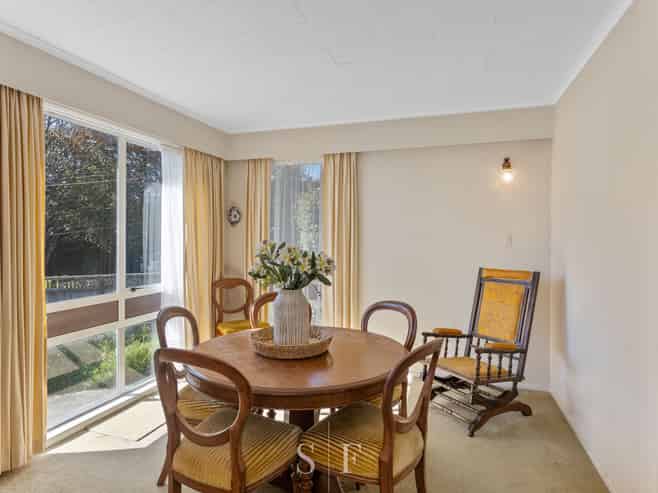 53 Seddon Street, WAIKANAE