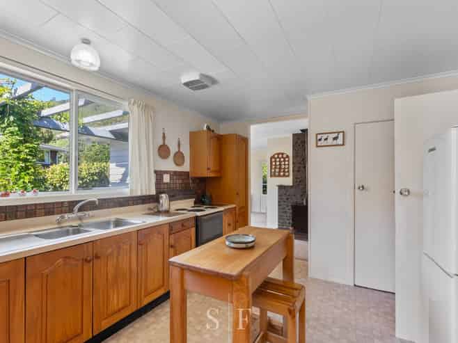 53 Seddon Street, WAIKANAE