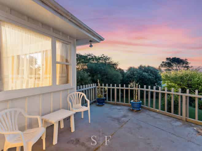 53 Seddon Street, WAIKANAE