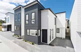 21C&D Crosby Road, West Harbour