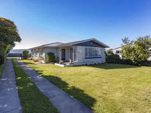 82 East Belt, Rangiora