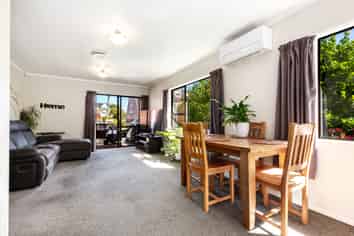 10B Mersey Street, Island Bay