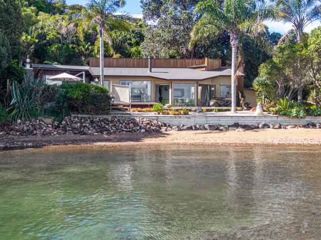 30-32 Wairua Road, Omiha