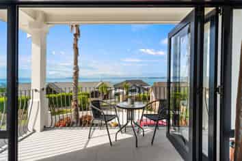 36 Beauvoir Avenue, Matakatia