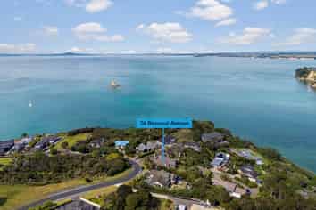 36 Beauvoir Avenue, Matakatia