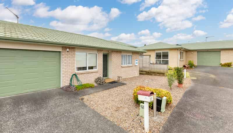 37/8 Village Place, Tuakau