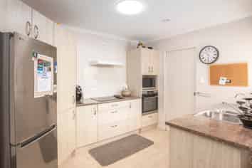 37/8 Village Place, Tuakau