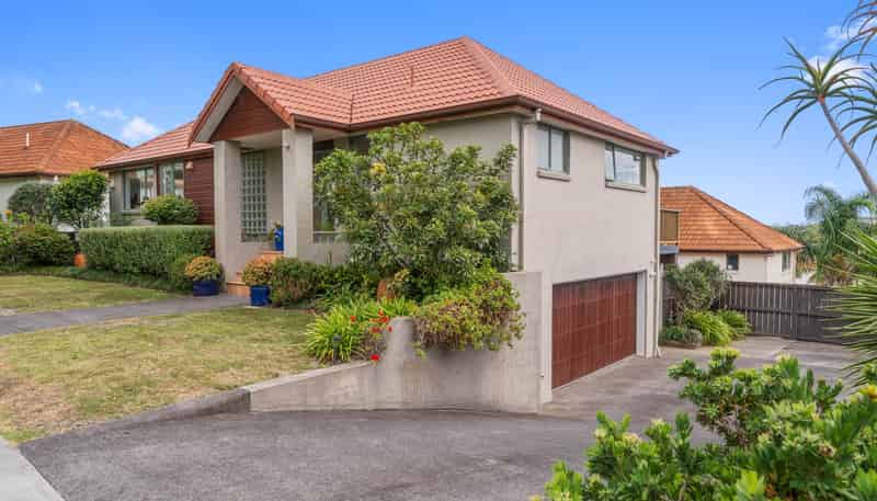 16 Voyager Drive, Gulf Harbour
