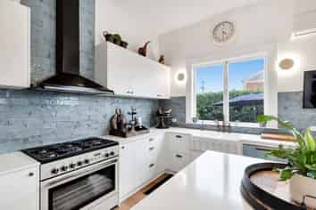 16 Worksop Road, Masterton