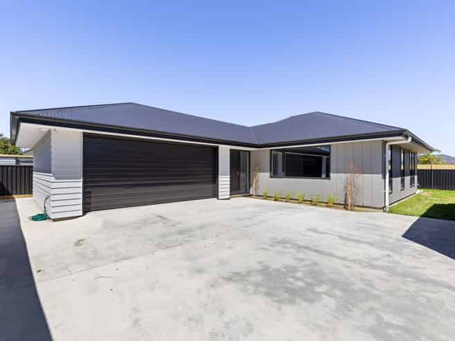 33 Tyne Street, Roslyn