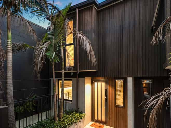 8/6 Waima Street, Grey Lynn