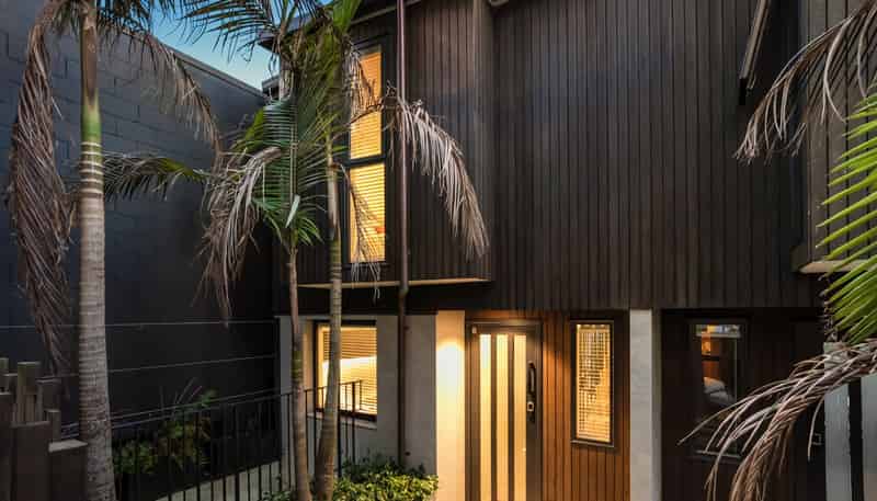 8/6 Waima Street, Grey Lynn