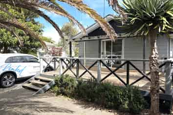 52b George Street, Hikurangi