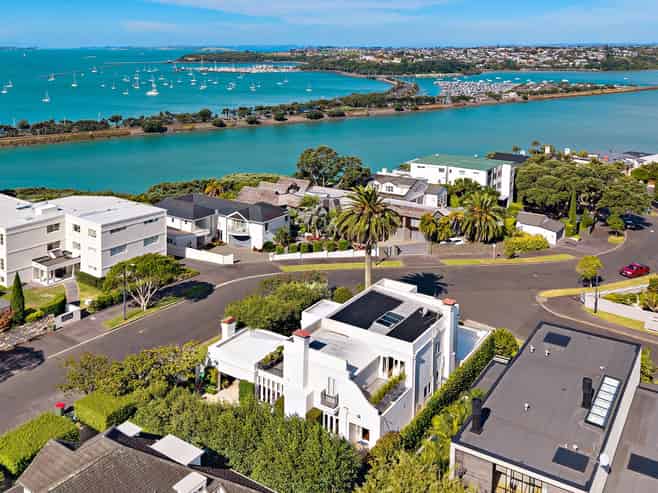 3 Crescent Road, Parnell