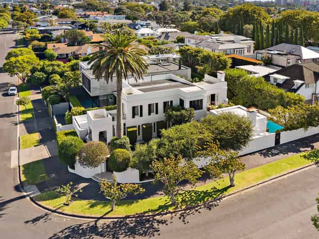 3 Crescent Road, Parnell