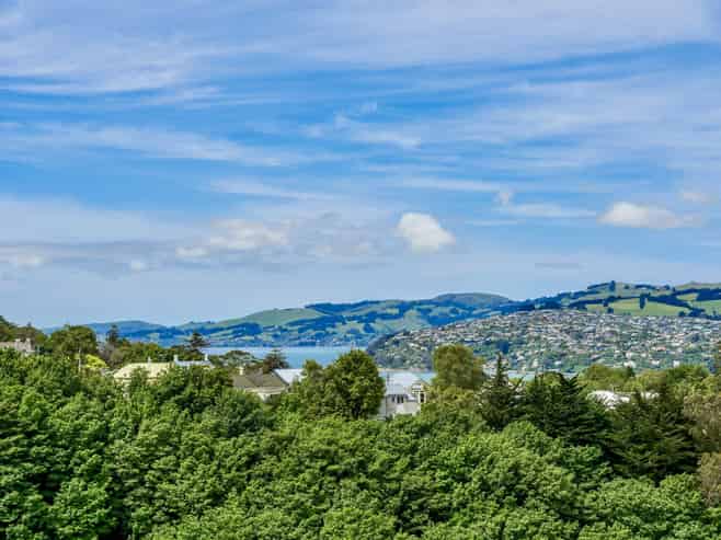 10 Carson Street, Mornington