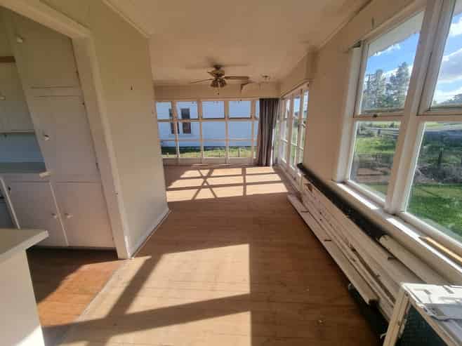 10767A Route 52, Pongaroa