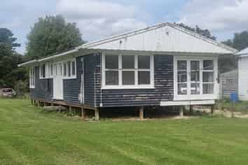 10767A Route 52, Pongaroa