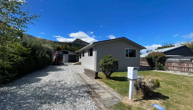 7 Hood Crescent, Arrowtown