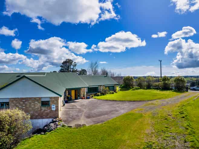 91 Trig Road, Whitford