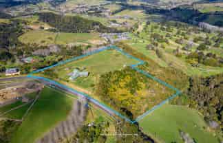 91 Trig Road, Whitford