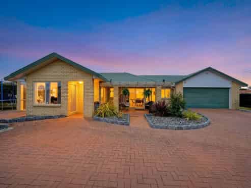 7 Sheriff Place, Randwick Park