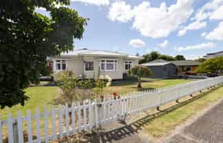 11 Darlington Street, Ngatea