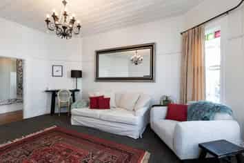 257 Courtenay Street, Strandon