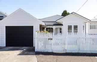 257 Courtenay Street, Strandon