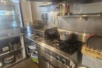 Prime Hospitality Opportunity - Central Location