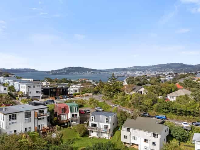 3/49 Mandalay Terrace, Khandallah