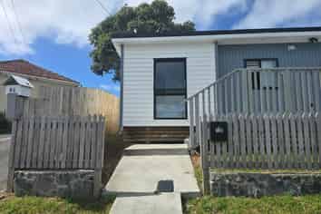 10B Whitmore Road, Mount Roskill