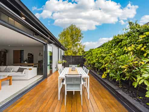 42 Houpuni Road, Milldale