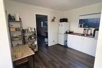 5 Oriana Crescent, Bellevue