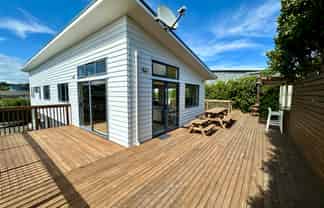 11 Te Whai Street, Mangawhai Heads