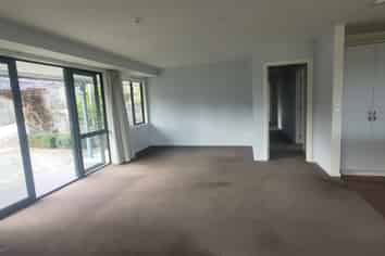 56 Shields Street, Clyde